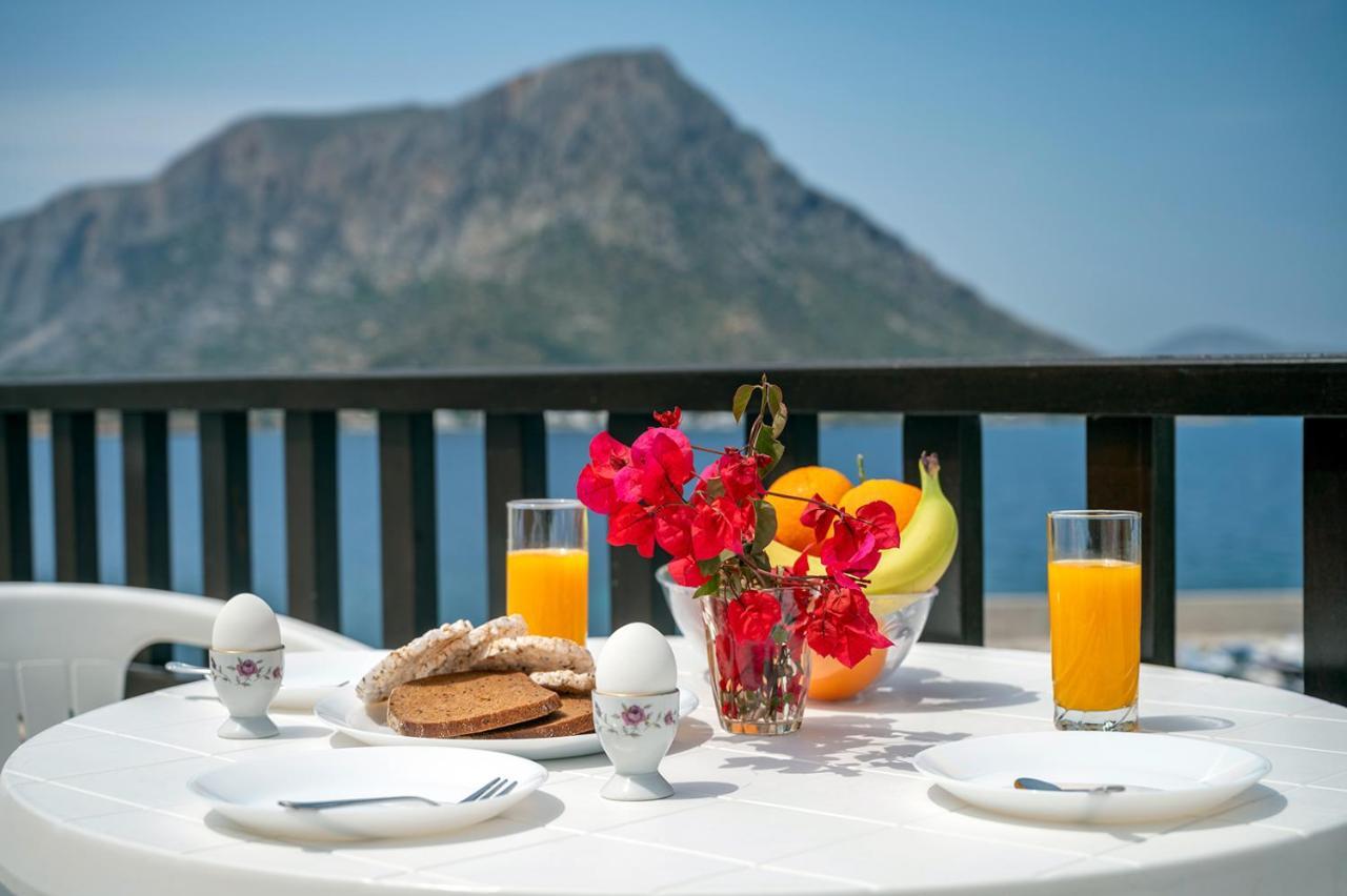 Pelagos Seafront Accommodation - Maria Myrties Exteriér fotografie