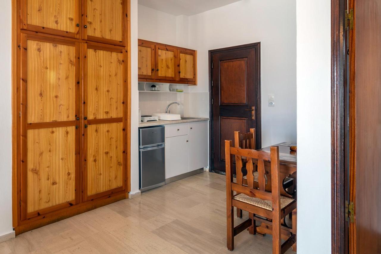 Pelagos Seafront Accommodation - Maria Myrties Exteriér fotografie